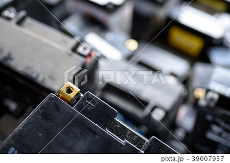 廃棄バッテリー　イメージ 39007937