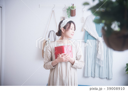 ライフスタイル　朝　女性 39008910