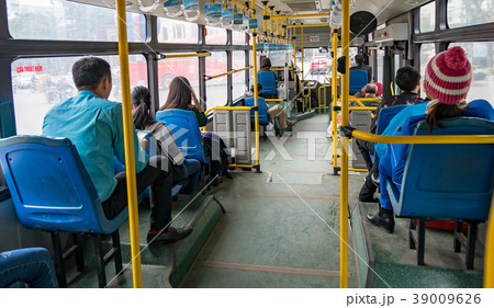 ベトナムバス車内 ベトナムバス車内 39009626
