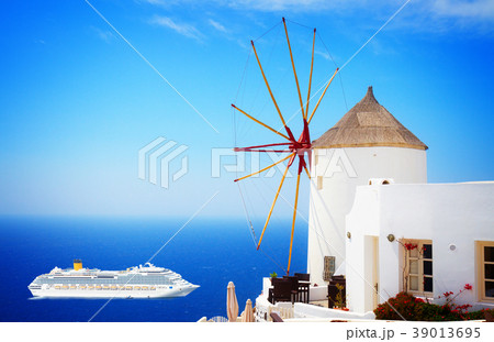 windmill of Oia, Santorini windmill of Oia, Santorini 39013695