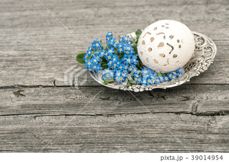 Easter egg forget me not flowers Vintage deco Easter egg forget me not flowers Vintage deco 39014954