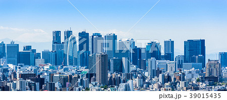 新宿副都心の高層ビル 39015435