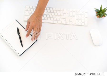 White Workspace with keyboard And notebook White Workspace with keyboard And notebook 39016186