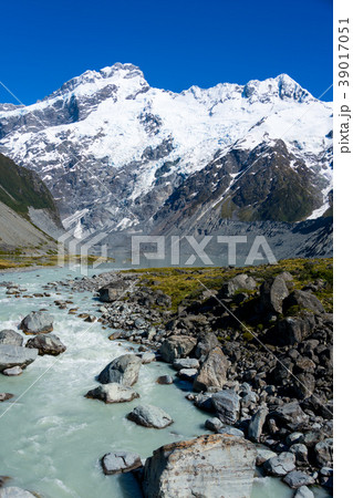 ≪ニュージーランド≫マウントクック セフトン山とフッカー川 ≪ニュージーランド≫マウントクック セフトン山とフッカー川 39017051