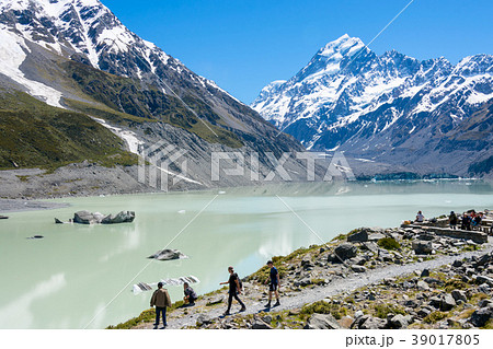 ≪ニュージーランド≫フッカー湖とマウントクック 39017805