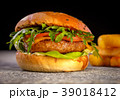 Fresh juicy delicious homemade burger. 39018412
