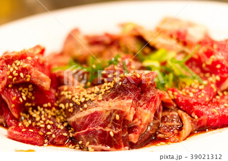 焼肉 39021312