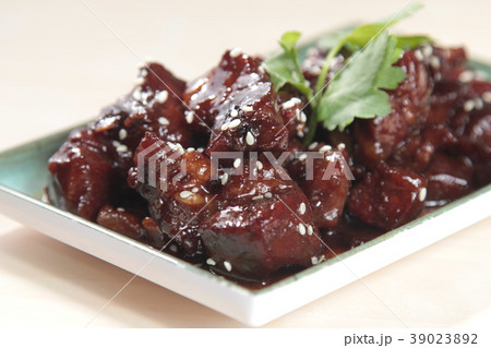 braised pork braised pork 39023892