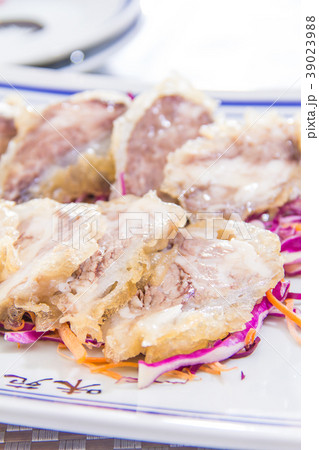 braised pork 39023988