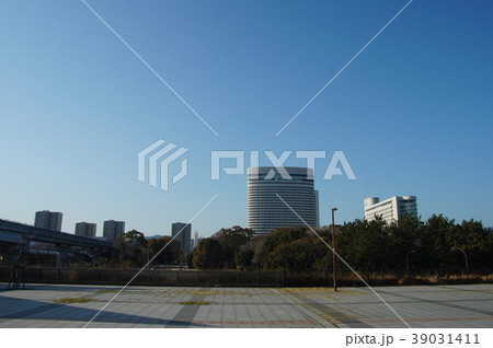 ポートアイランド中央緑地北側風景 39031411