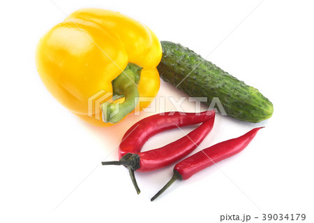 Assorted vegetables, fresh bell pepper, chilli 39034179