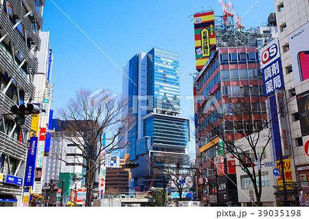 ヒカリエと青空 ヒカリエと青空 39035198