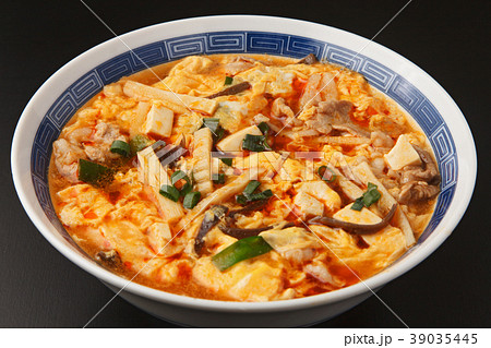 酸辣湯麺 酸辣湯麺 39035445