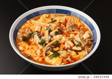 酸辣湯麺 酸辣湯麺 39035446