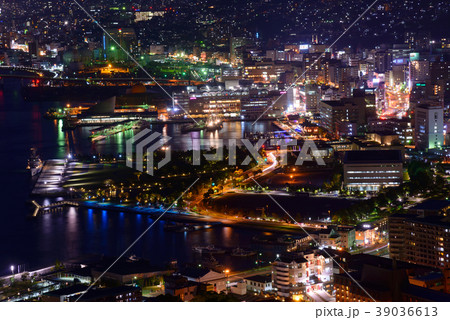 長崎の夜景　鍋冠山　マジックアワー 39036613