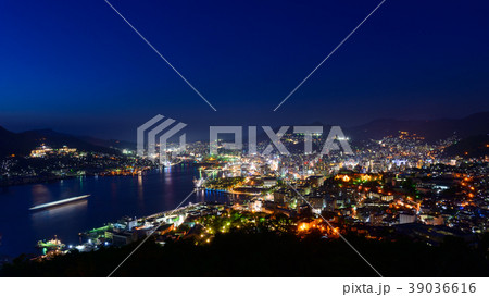 長崎の夜景 鍋冠山 マジックアワー 長崎の夜景 鍋冠山 マジックアワー 39036616