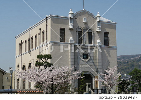 芦屋仏教会館の桜 39039437