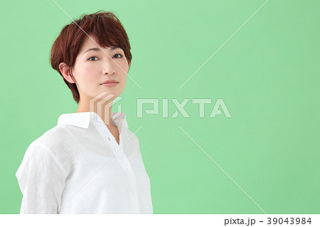 ミドル女性　ライフスタイル 39043984