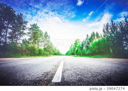 Road way forward direction 39047274