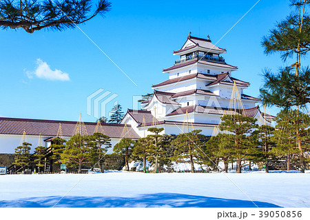 鶴ヶ城 東北冬景色 福島県会津若松市 の写真素材