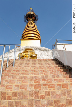 Nepal Mahayana white stupa in Lumbini 39051253