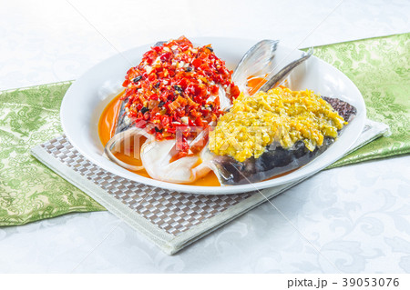 chili fish chili fish 39053076