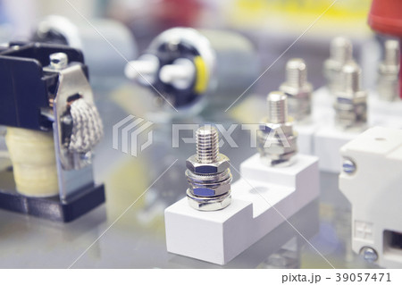 Electric connector part Electric connector part 39057471