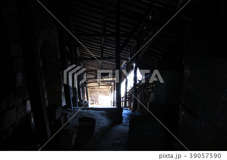 常滑 焼き物ストリートの釜 39057590