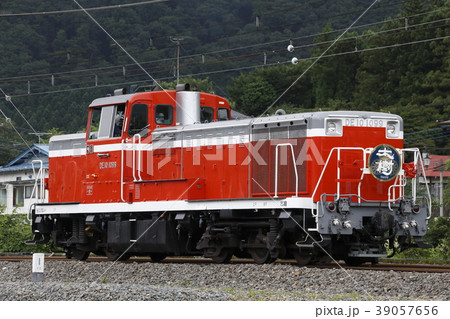 東武鬼怒川線 SL大樹号(ディーゼル機関車) 東武鬼怒川線 SL大樹号(ディーゼル機関車) 39057656