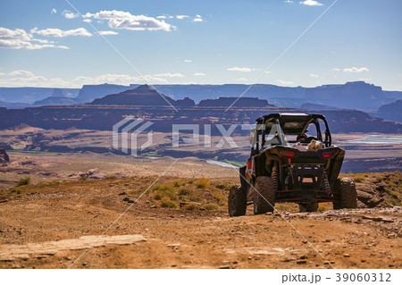 Offroad views with vehicle in sight 39060312