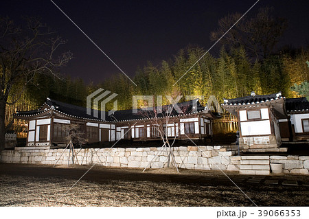 韓屋 風景 夜景 39066353
