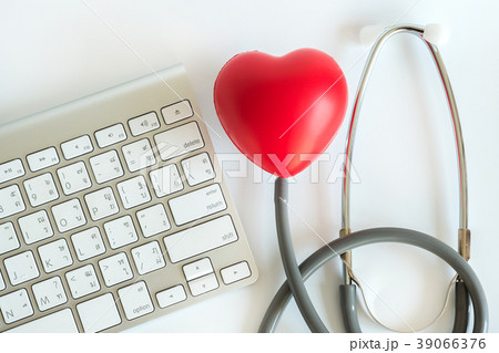 Red heart and a stethoscope Medical Equipment 39066376