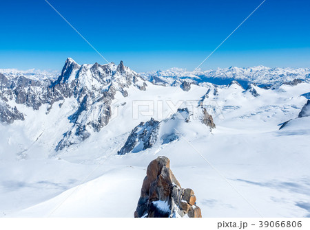 Mont Blanc mountain in France Mont Blanc mountain in France 39066806