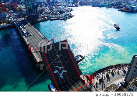 釜山 影島大橋 跳ね上がる 釜山 影島大橋 跳ね上がる 39068279