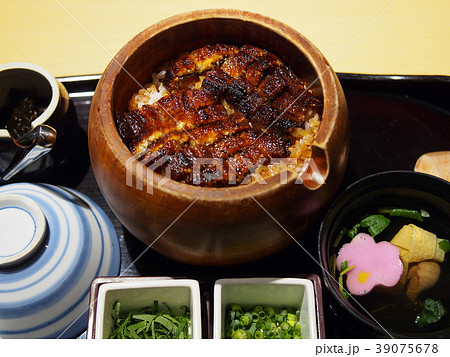 名古屋名物 「ひつまぶし」 39075678