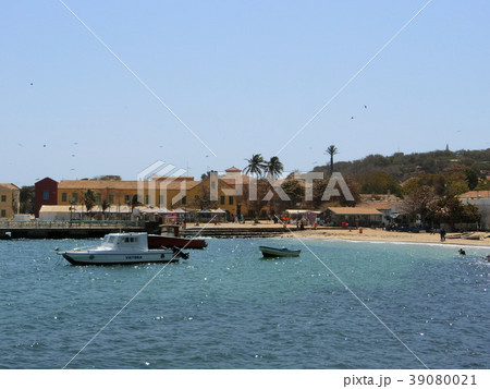 平和なゴレ島 平和なゴレ島 39080021