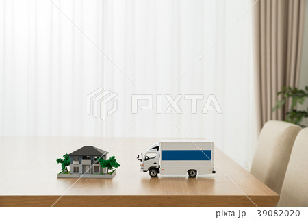 引越イメージ 39082020