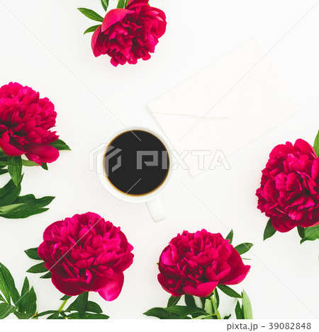 Floral composition with peony flowers and coffee Floral composition with peony flowers and coffee 39082848