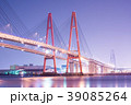 橋と工場夜景のイメージ 39085264