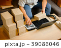 Internet online shopping,  Young business start up 39086046