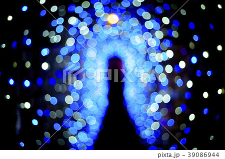 光のバックグラウンド（ソフトフォーカス表現） 39086944