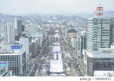 さっぽろテレビ塔からの眺め（雪まつり会場） 39086953