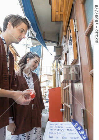 インバウンドイメージ　inbound tourist Japan hot spring spa 39087779