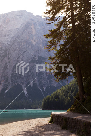 lago di Braies lago di Braies 39088480