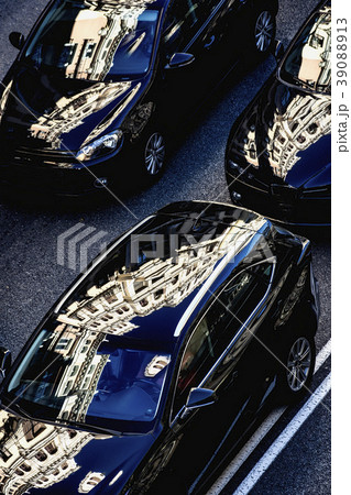 City buildings reflecting in cars on Gran Via City buildings reflecting in cars on Gran Via 39088913