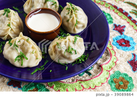 Dumplings, Manti - traditional meat dish of Central Asia, Turkey, Mongolia, Korea.. 39089864