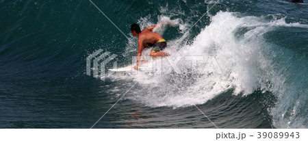 サーファー　サーフィン　練習 39089943