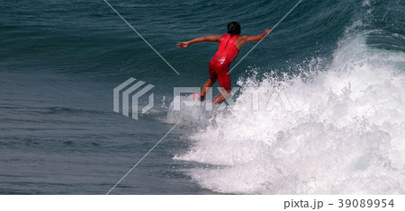 サーファー　サーフィン　練習 39089954