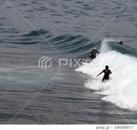 サーファー　サーフィン　練習 39089957