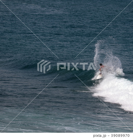 サーファー サーフィン 練習 サーファー サーフィン 練習 39089970
